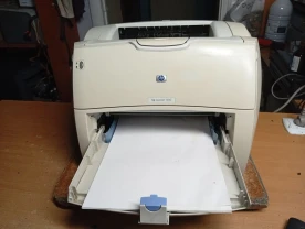 Лазерный принтер HP LaserJet 1300