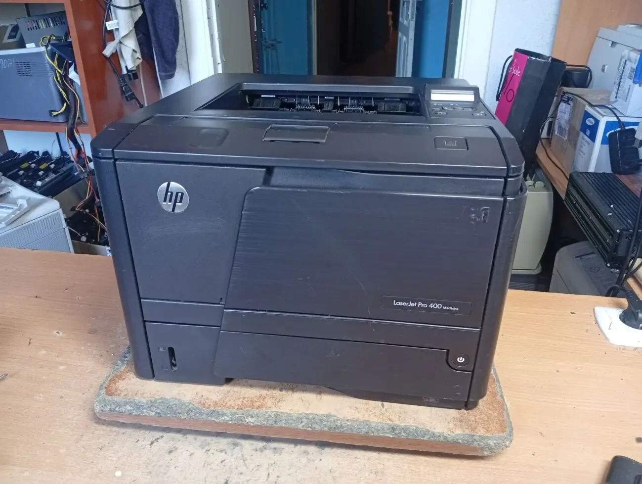 Лазерный принтер HP LaserJet Pro 400 Printer M401dne