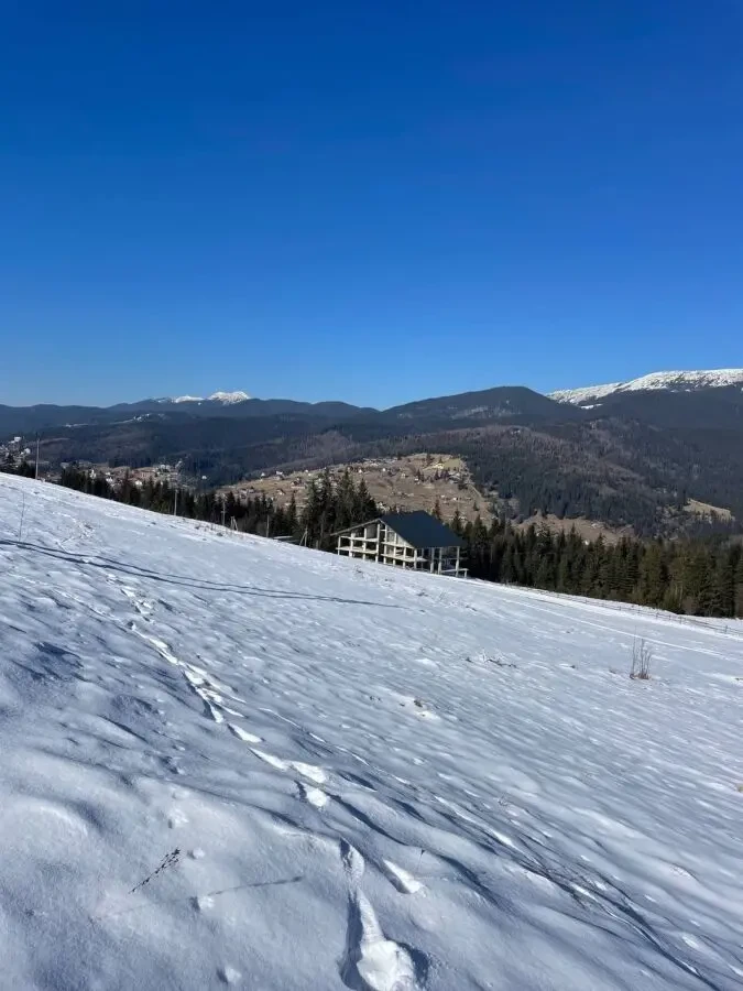 Земельна ділянка в c. Яблуниця, заїзд з Поляниці 2