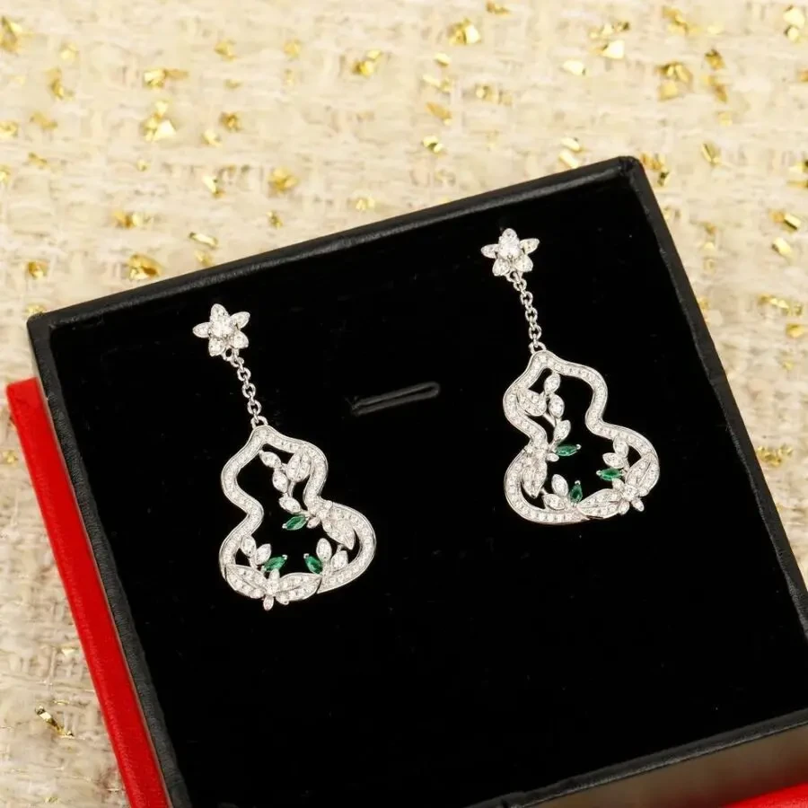 Сережки Qeelin