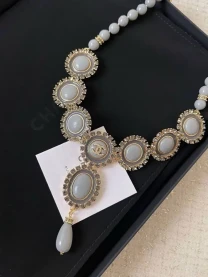 Кольє Chanel