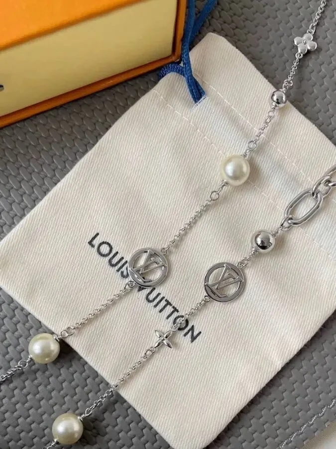 Намисто Louis Vuitton 3