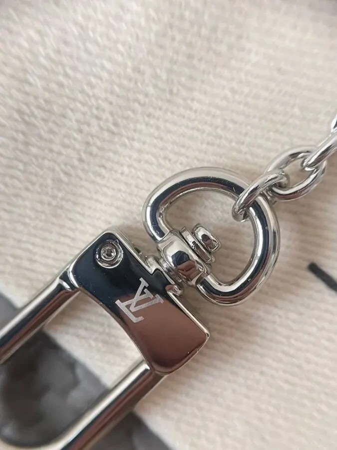 Намисто Louis Vuitton 4