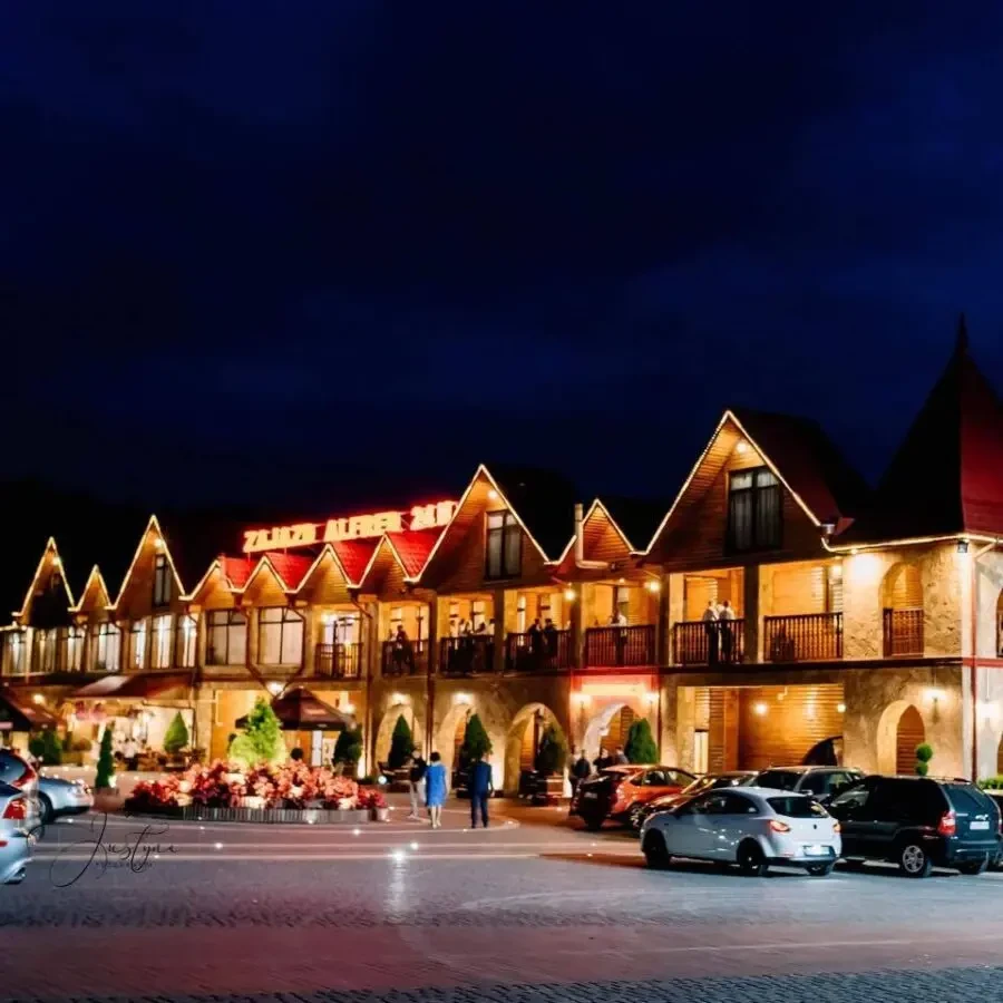 Доходний гастрономічно-готельний у Польщі