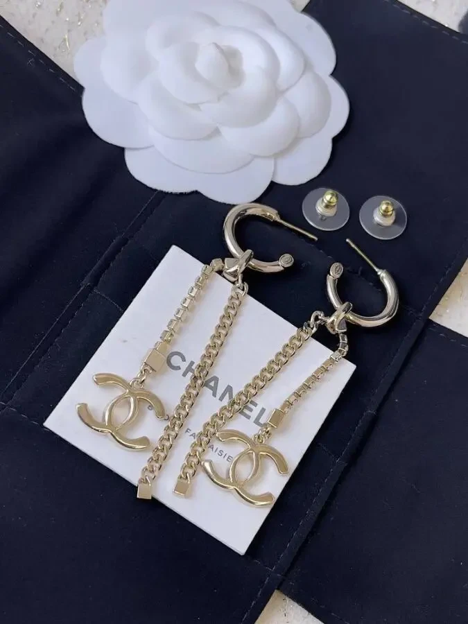 Сережки Chanel 2