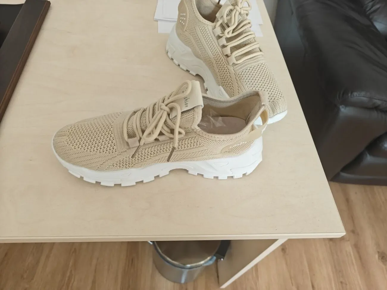 Жіночі кросівки 5