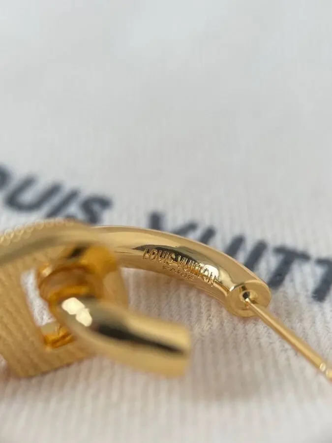 Сережки Louis Vuitton 2