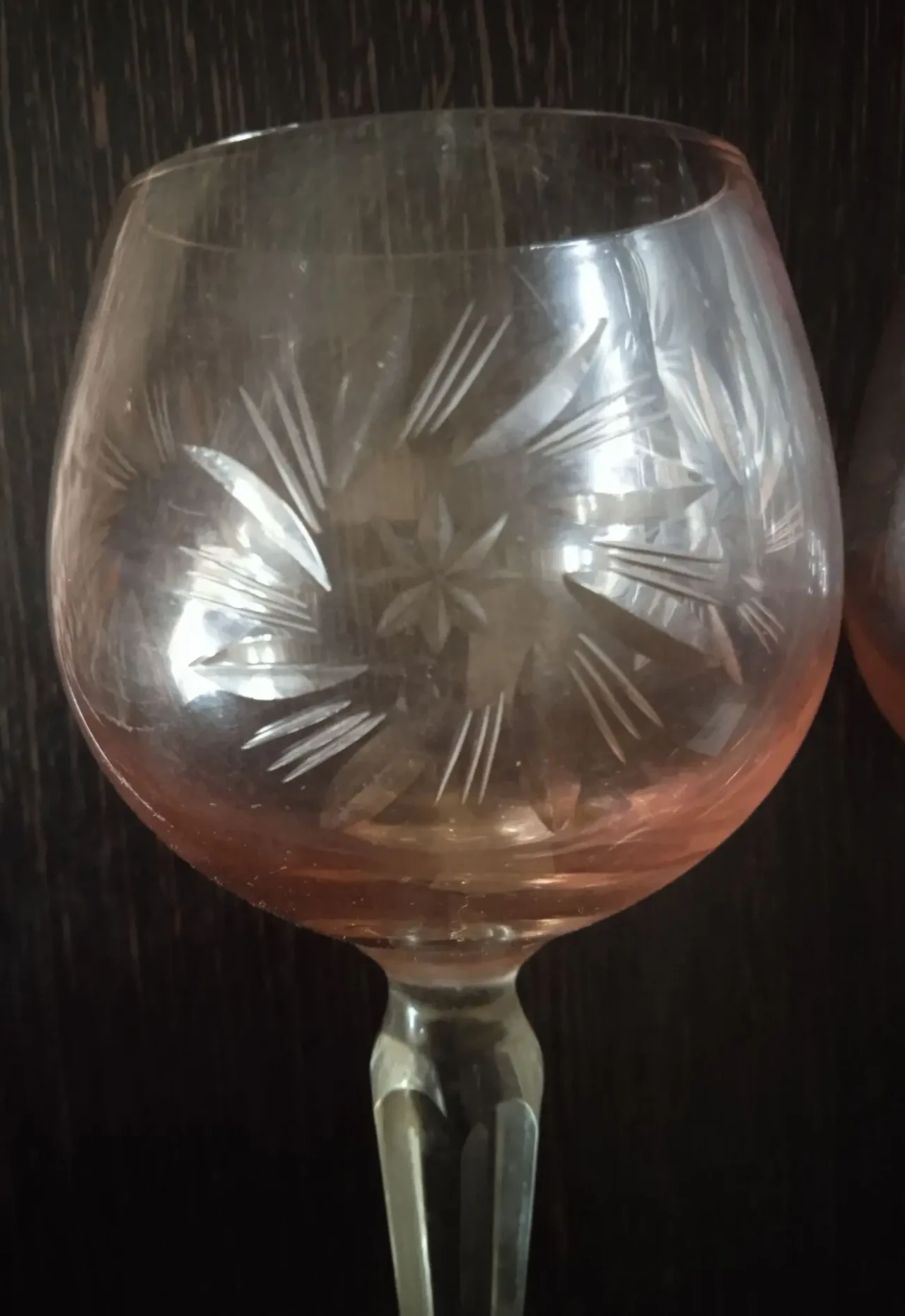 Келихи винні 60-70-х років кольоровий кришталь з гравіюванням