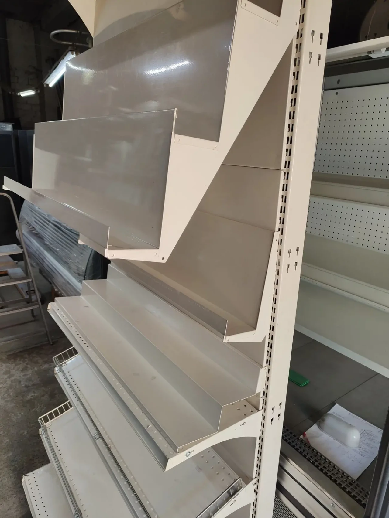 Стелажі кондитерські, стелаж для печива, торгові стелажі 9