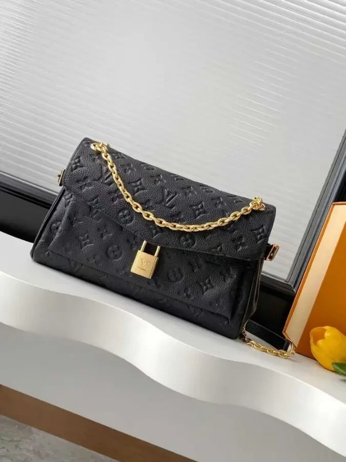 Сумка Louis Vuitton 6
