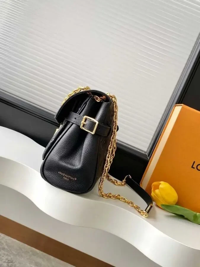 Сумка Louis Vuitton 9