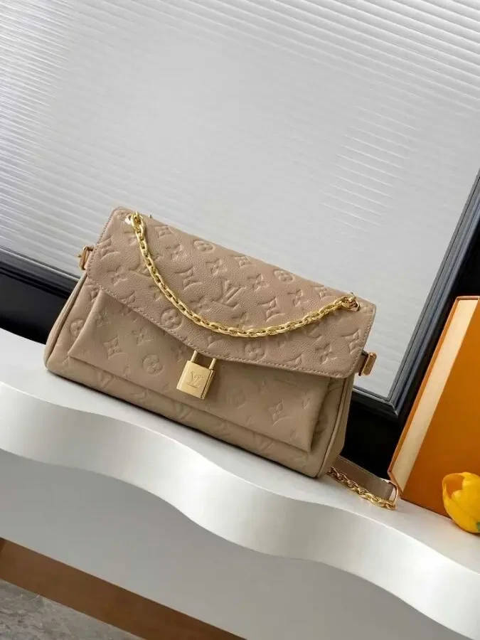 Сумка Louis Vuitton