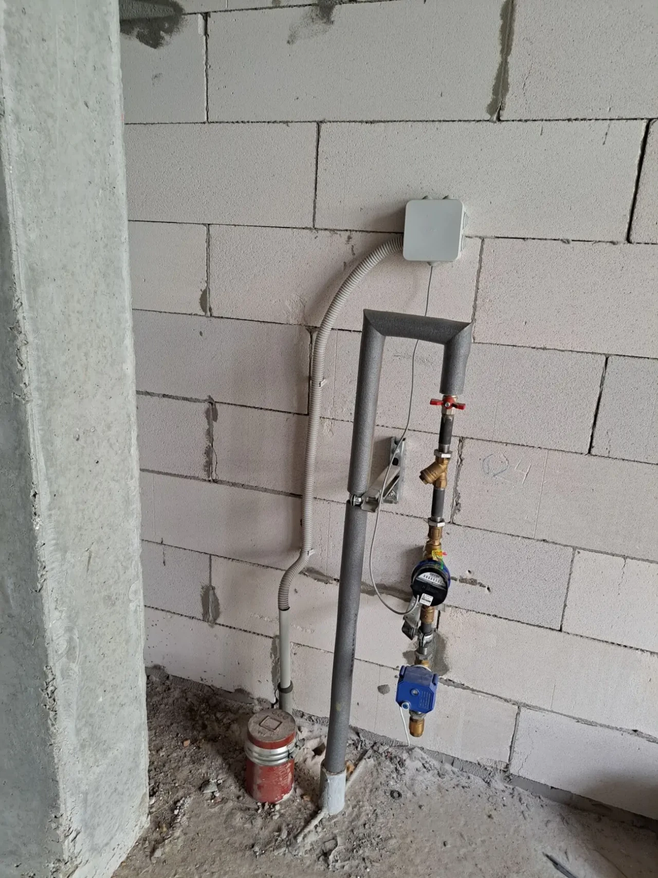 оренда фасадного приміщення 83 м2  ЖК Файна Таун, 1 пов магазин, салон 9