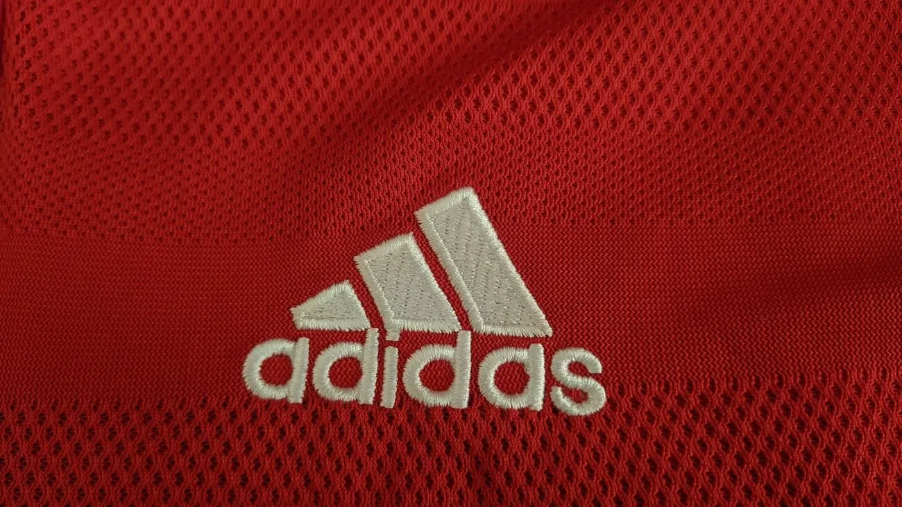 Футболка футбольная Adidas Manchester United размер L 5