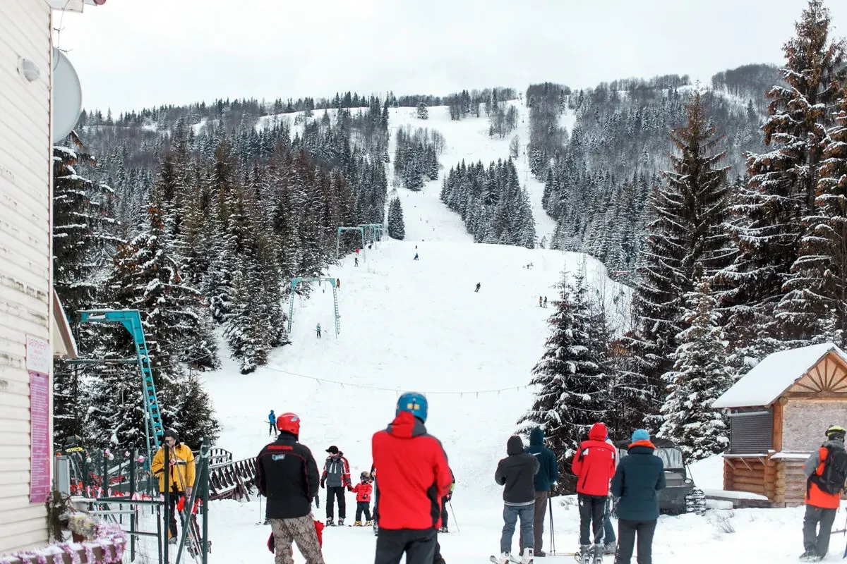 Продаж туристичного комплексу 4