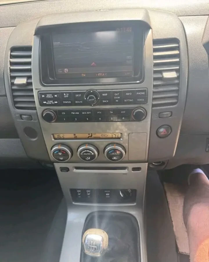 Nissan Navara Пікап для ЗСУ 9