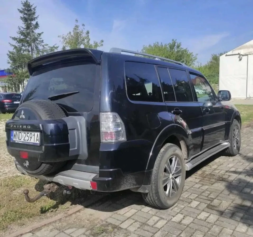 Mitsubishi Pajero 3