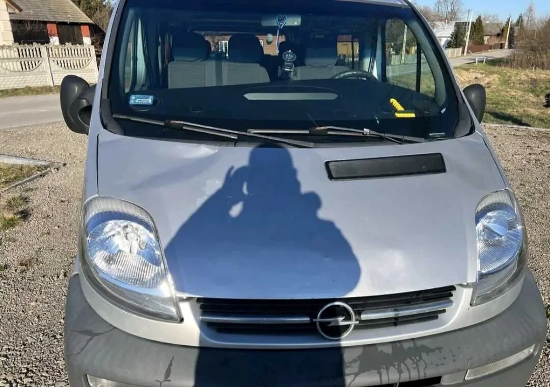 Бусик Opel Vivaro 3