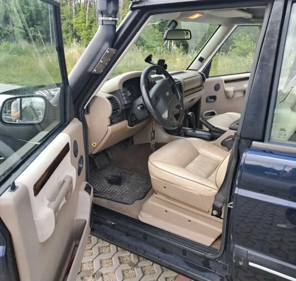 Land Rover Discovery 2.5 TD 9