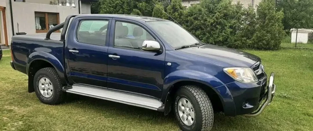 Toyota Hilux 2.0 D. Пікап 2