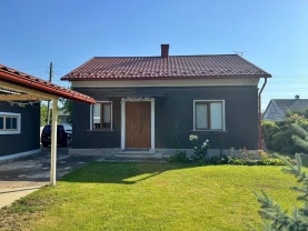 Продаж будинку