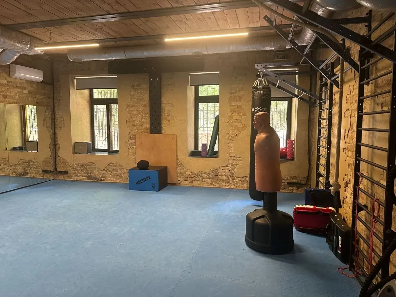 Приміщення 209кв.м з ремонтом, Яр.Вал, Золоті Ворота. 2