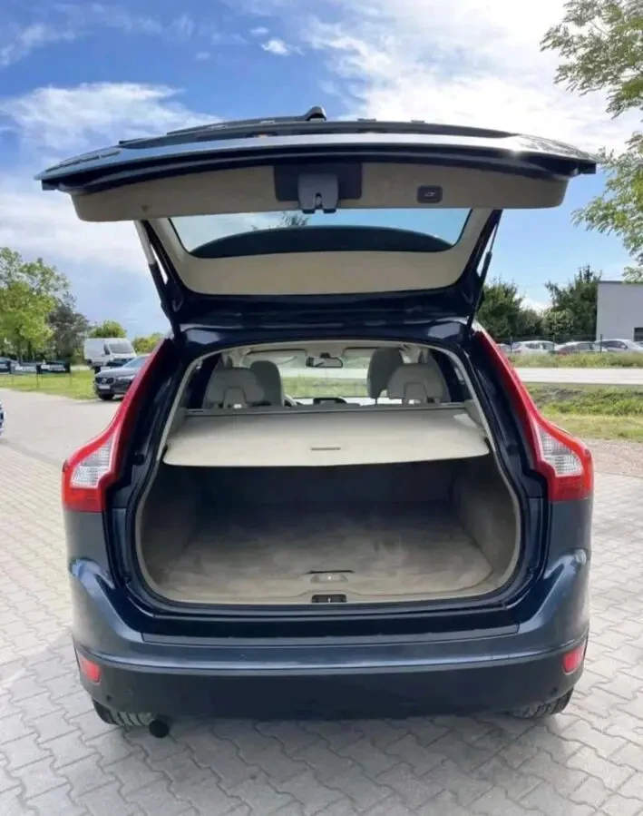 Volvo XC 60 D4 авто в Україні 5