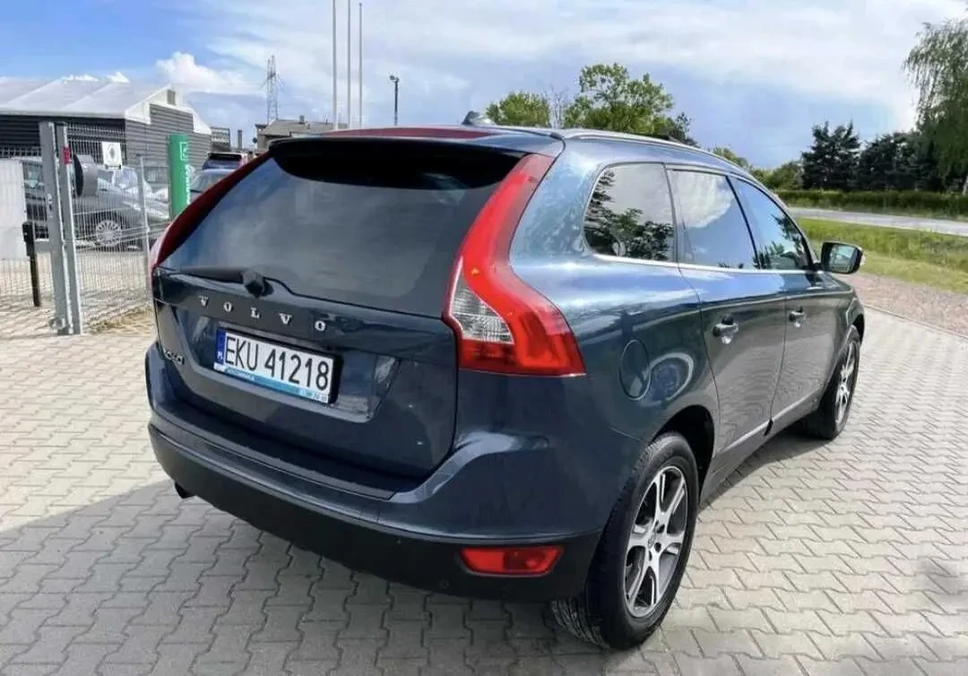 Volvo XC 60 D4 авто в Україні 4