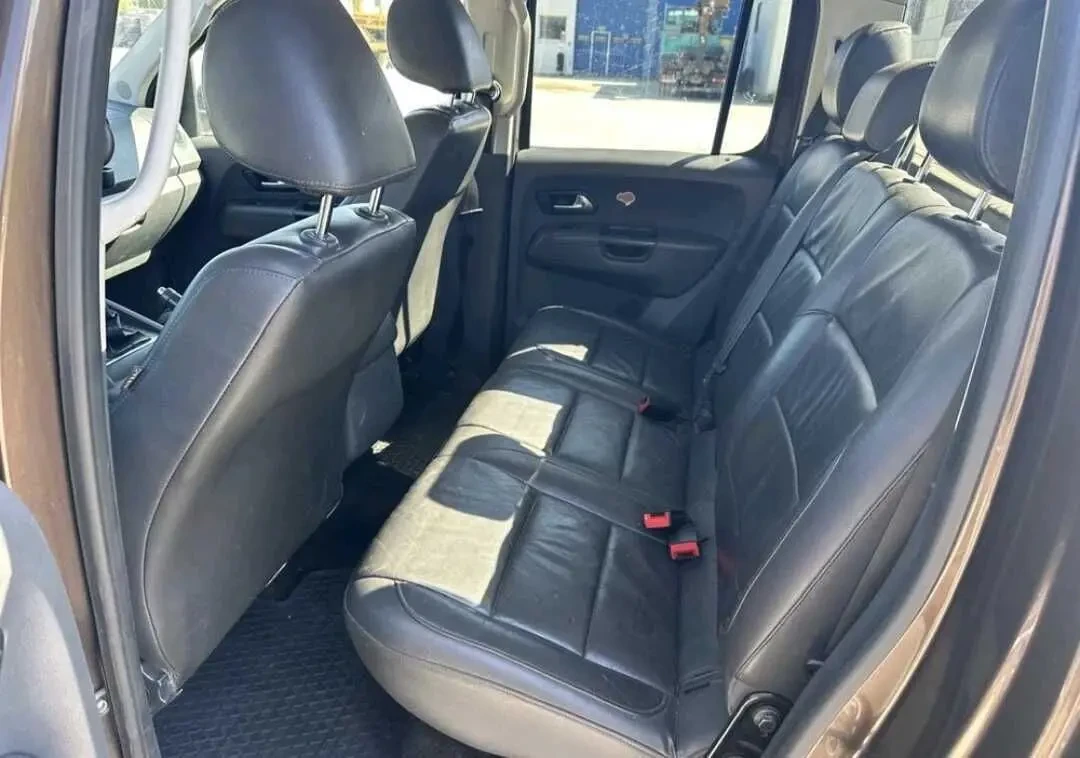 Volkswagen Amarok Пікап 8