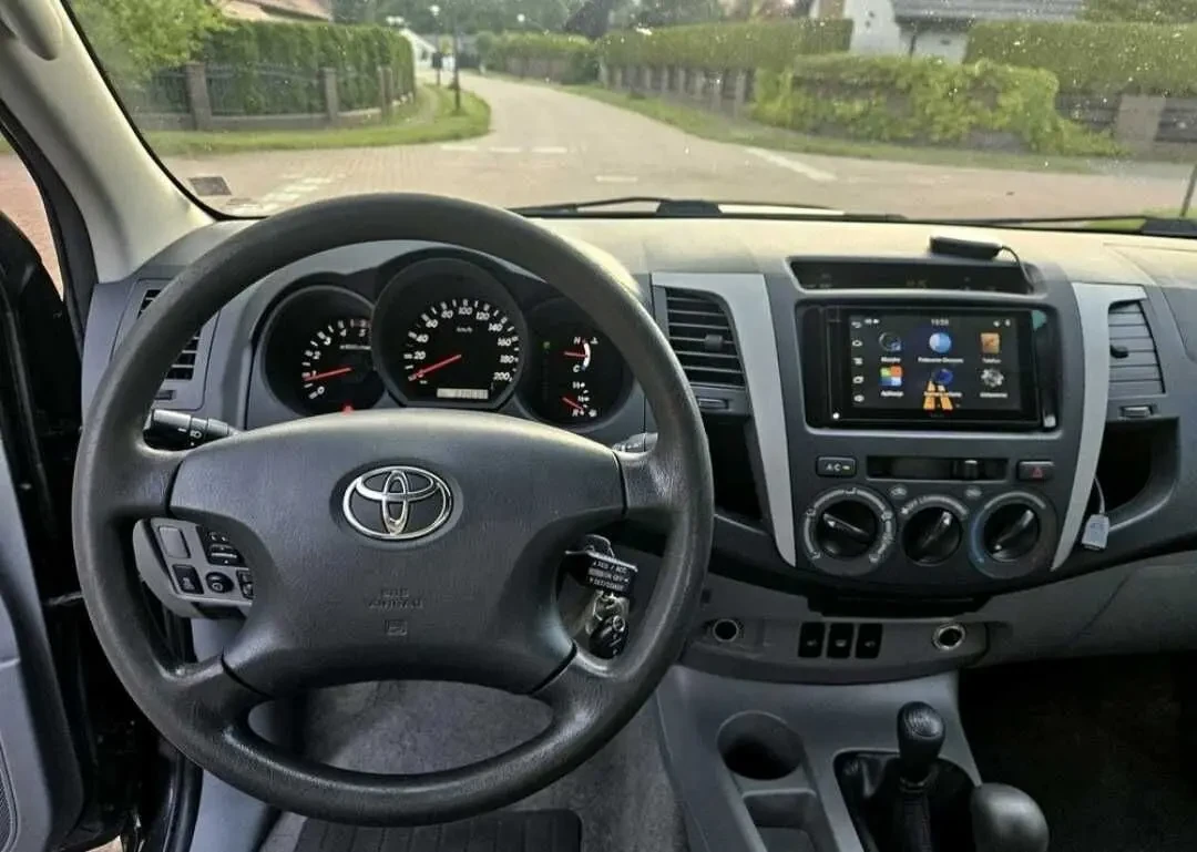Пікап,  Toyota Hilux 3.0 D. 10