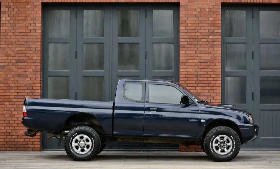 Mitsubishi L 200 5