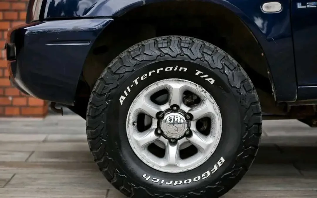 Mitsubishi L 200 7