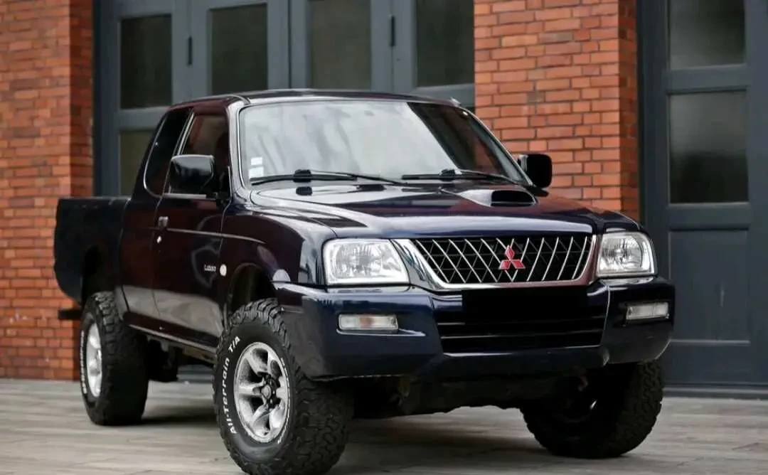 Mitsubishi L 200 2