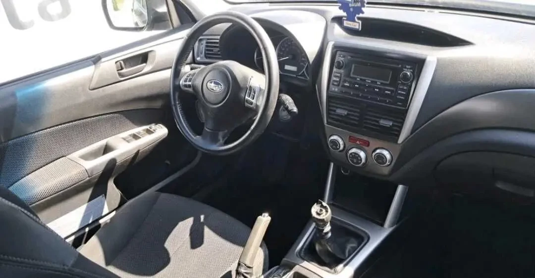 Subaru Forester 2.0 TD 9