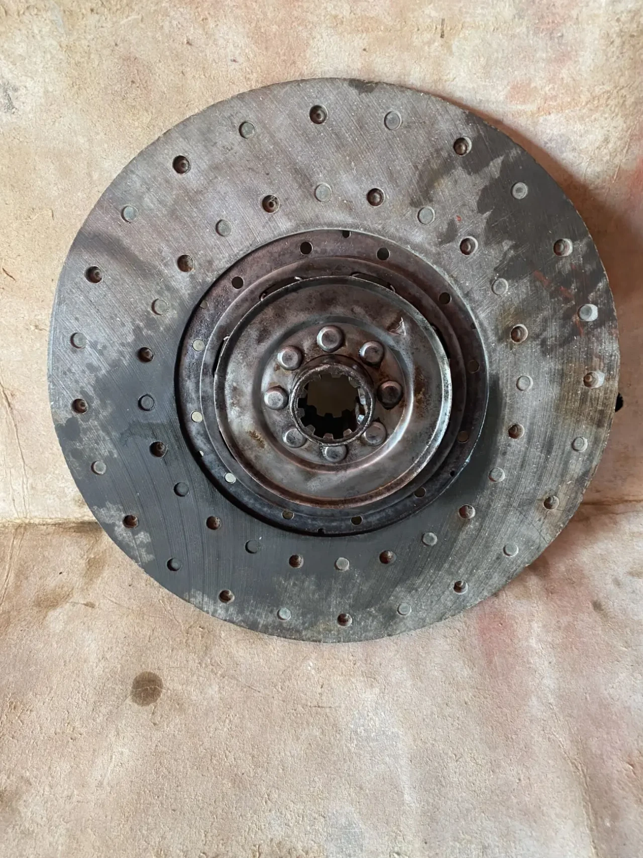 Ведомый диск сцепления ЗИЛ-130 2