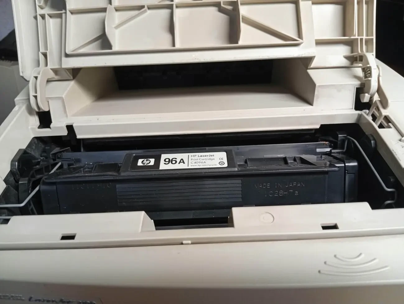 Лазерный принтер HP LaserJet 2100 6