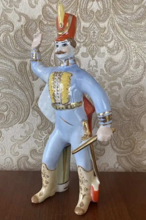 Статуэтка Гусар 24 см Коростень 6