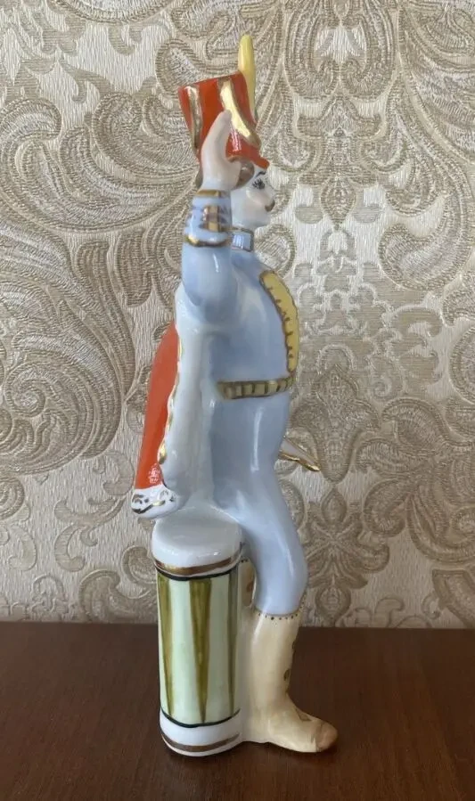 Статуэтка Гусар 24 см Коростень 3