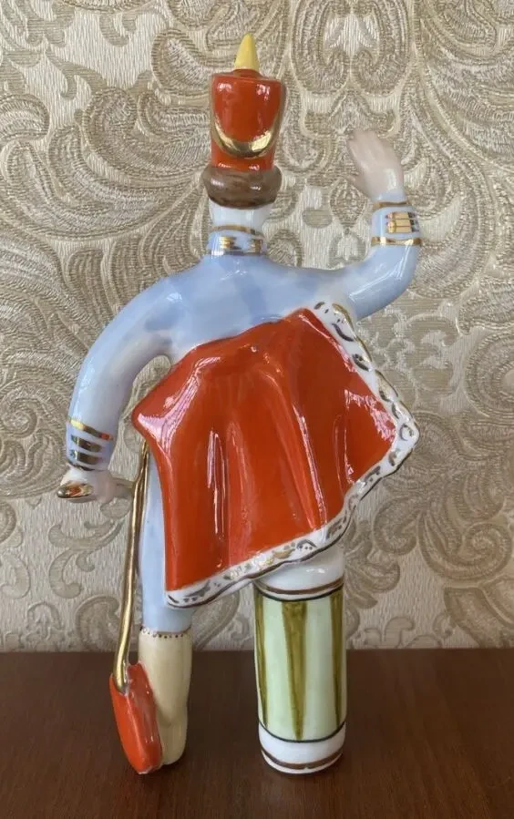 Статуэтка Гусар 24 см Коростень 4