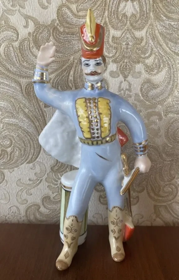 Статуэтка Гусар 24 см Коростень