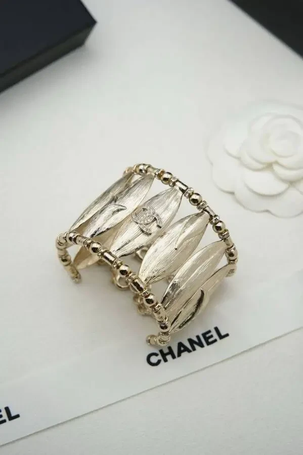 Браслет-Каф Chanel 2