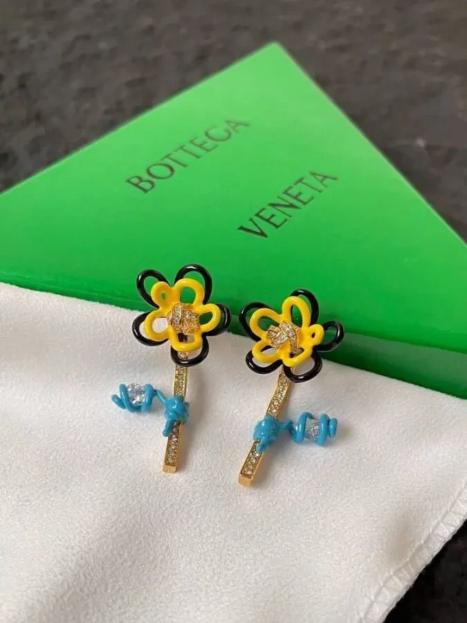 Сережки Bottega Veneta 2