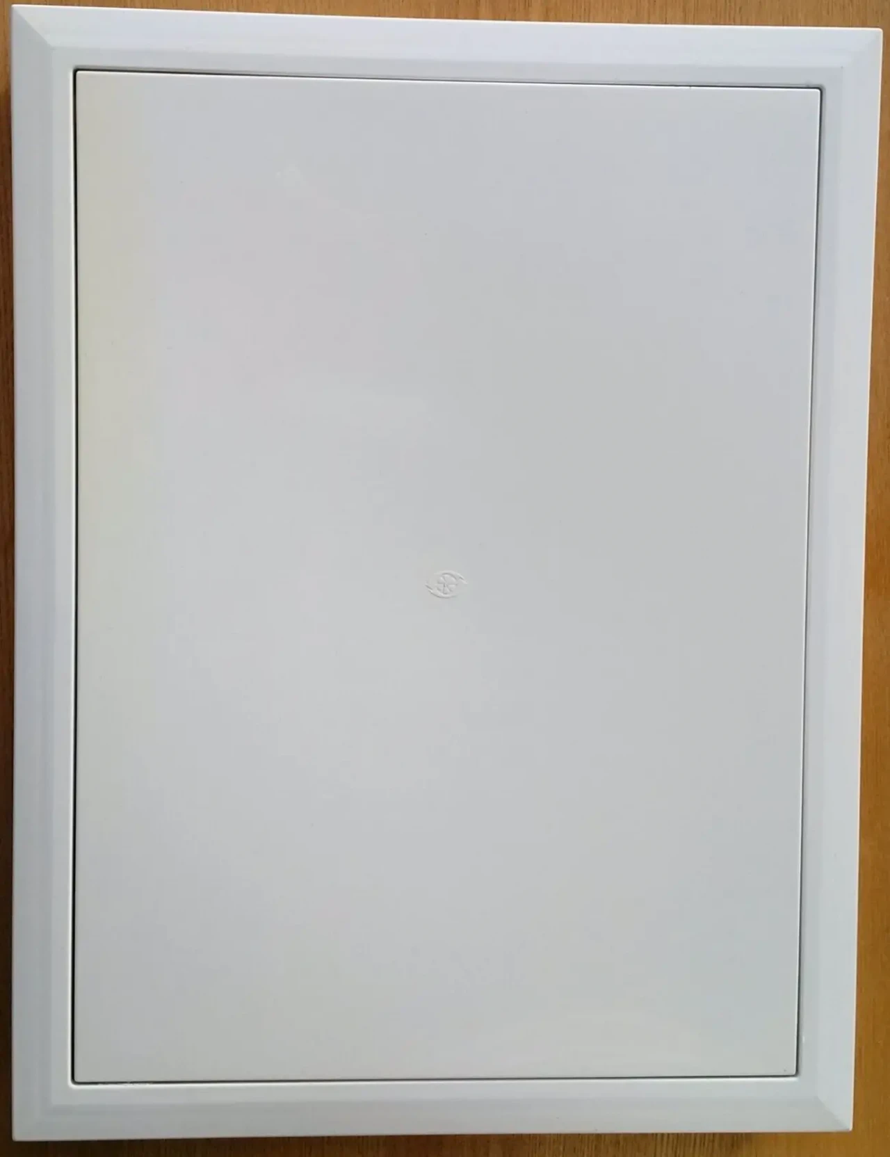 Ревізія - Дверцята ревізійні 300х400 4