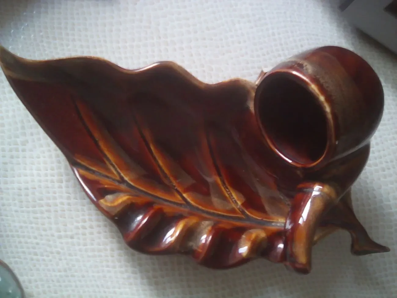 Пепельница Трубка на табачном листе, Кипр керамика глазурь 2