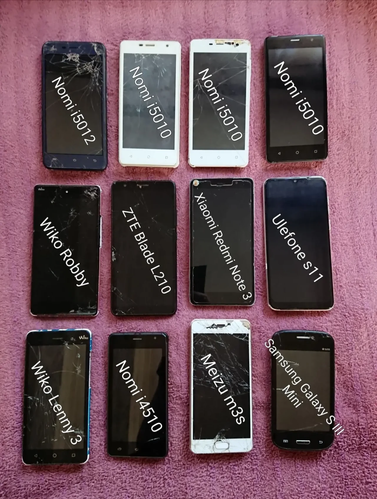 Різні телефони на відновлення чи деталі