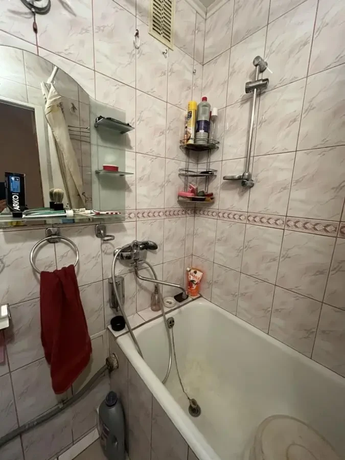 Продаж однокімнатної квартири 8