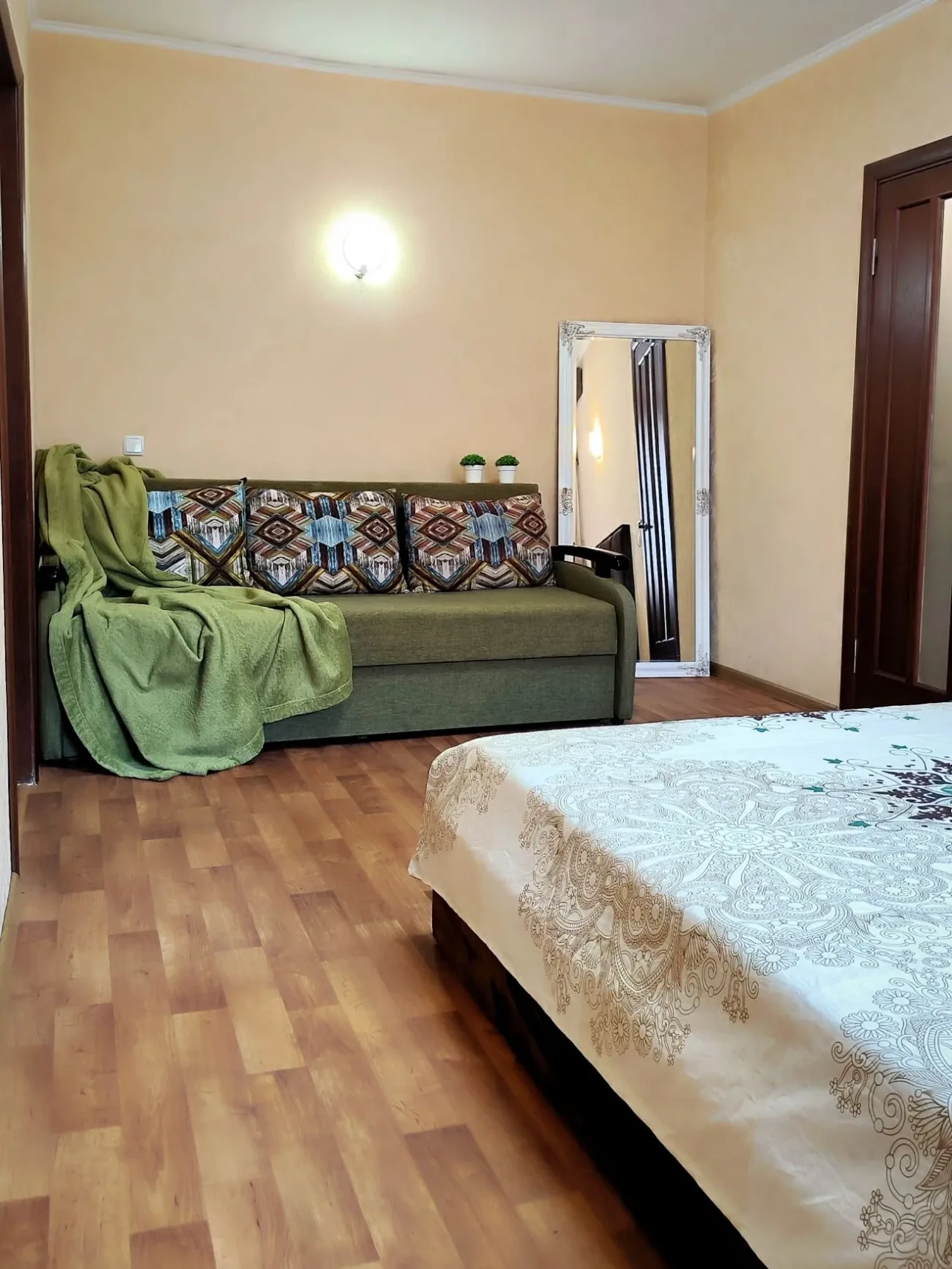 2 к квартира посуточно Днепр, Центр, Вокзал 4