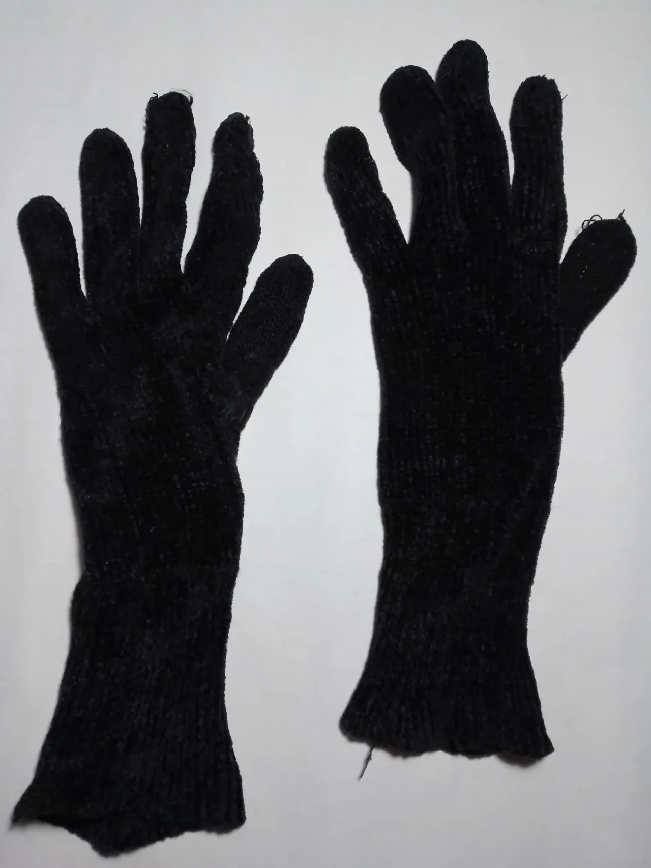 Перчатки 7 8 иксС черные женские демисезонные облегающие текстиль 3