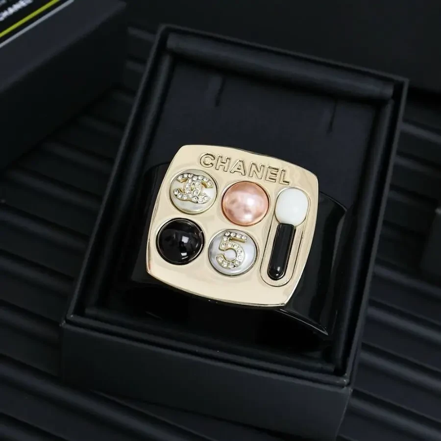 Браслет-Каф Chanel 3