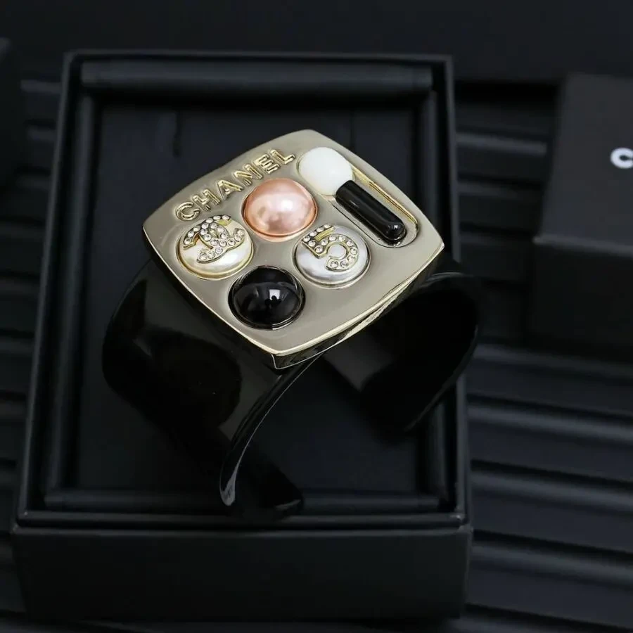 Браслет-Каф Chanel